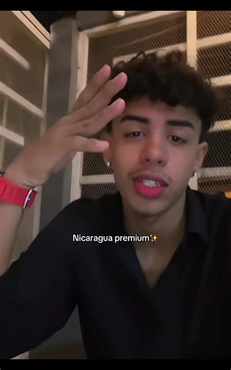 Nicaragüense y Costarricense: La Vida y la Música