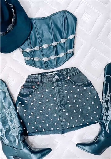 Creative Outfit Ideas with Pearls and Rhinestones