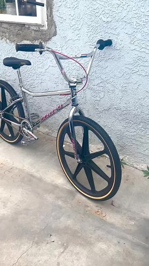 Old School BMX Riding with Haro Group 1