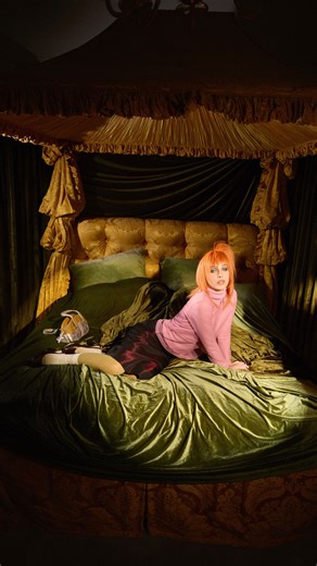 eBay on Instagram: "There's layers to you. Style your alter ego with @emmachamberlain's fall finds. Shop her curated pre-loved and vintage fashion at the link in bio ✨ #eBayPartner"