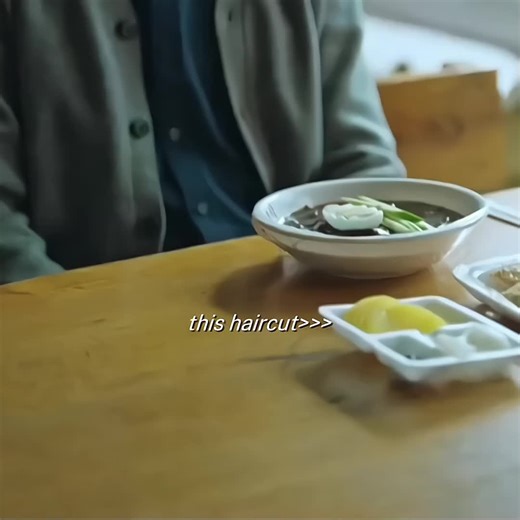 Stylish Cardigans for Men: Perfect Aesthetic Choices