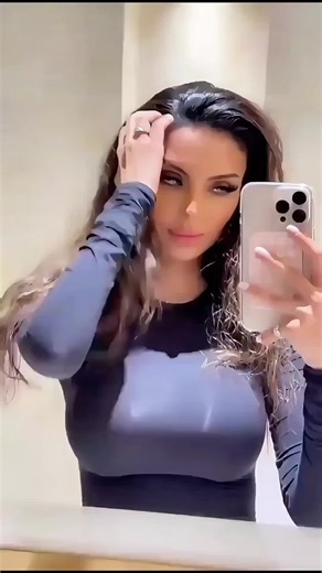 Faryal Makhdoom Dubai based Model and Influencer #faryalmakhdoom #amirkhan #dubaibling #dubaimodel #dubaiinfluencer