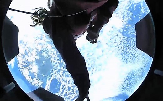 首批非职业宇航员下来后竟生龙活虎，SpaceX灵感4太空轨道3日游乘员到底经历了什么？【4K官方】龙飞船下降全程