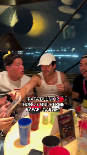 Moda Sertanejo com Rafael Garcez e Hugo & Guilherme