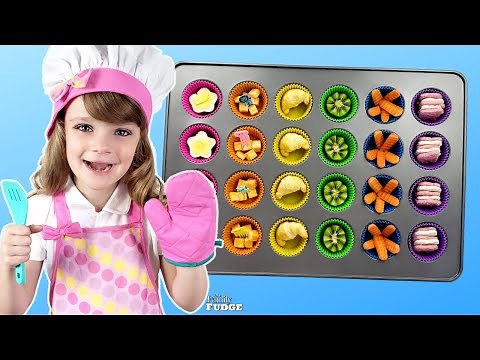 Feeding LUNCH to a BUNCH of KIDS! 😀 Fun + Easy Lunch Ideas