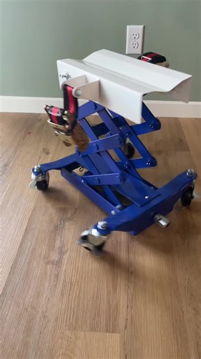 Maximize Your Garage with the Best Transmission Jack