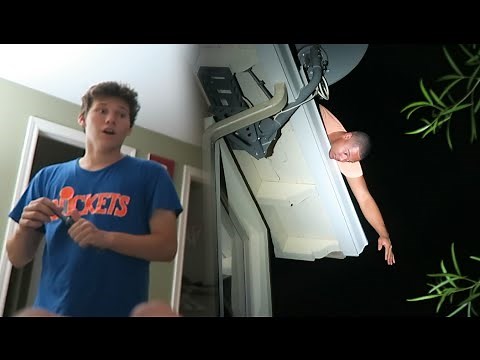 ROOMMATE SCARE PRANK GONE WRONG! WTF HE'S STUCK ON THE ROOF!