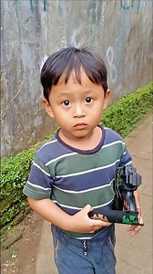 Rifal wants to join Aunt Resih