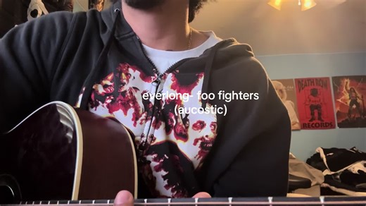 Acoustic Cover of Everlong by Foo Fighters