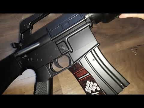 WELL M16-A1 Vietnam Era Spring Powered Airsoft Rifle Unboxing (1:1 Full Scale)