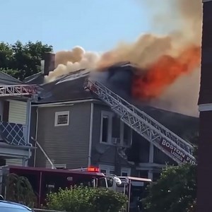 301K views · 9.4K reactions | BOX 3-3524 69 FLOYD ST @bfdrescue2 ordered the 2nd Alarm on arrival, C7 ordered the 3rd Alarm on arrival. #BFDRescue2 #BFDEngine52 #BFDLadder29 #BostonRescue2 #Rescue2 #BFD #BostonFire #ChiefMiller #fireshowing #cruisingtheave #SmokeShowing #BostonFireWire #liveboston617 #BostonFireDepartment #Boston #Firefighter #Rescue #BostonFireRes2cue #Boston_Res2cue #BFDE52L29R2 | Boston Fire Rescue Company 2 | Facebook
