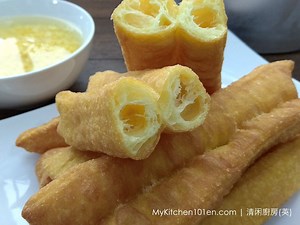 Chinese Breadstick (Youtiao/Cakoi) Recipe - MyKitchen101en.com