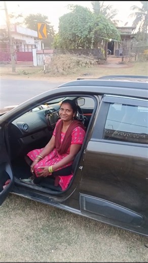 ఈ కార్ తీసుకుందాం అనుకుంటున్నాం మీరేమంటారు ఫ్రెండ్స్ ❤️🙏చెప్పండి