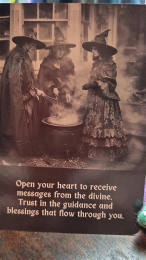 34 reactions · 17 comments | Hi to your reveal. | Tarot Queen | Facebook