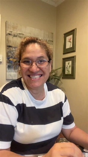 Getting ready for the first photo shoots #underwaterphotography #kidsphotography #sydneyaustralia #poolfun