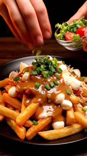 Epic Fries Challenge — Can You Handle It? #FriesLovers#CrispyFries#SnackAttack#FoodieLife #epiceats