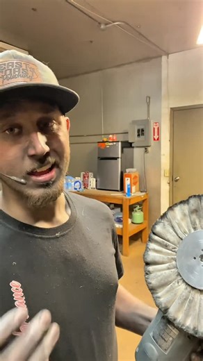 Renegade Products USA on Instagram: "Centerless aluminum flanges are specialized mounting hardware designed to secure centerless airway buffing wheels (buffs that have only a metal clinch ring and no permanent center plate) to a grinder or polisher. Standard buffing wheels often come with a disposable or fixed center plate, but professional metal polishers often prefer centerless buffs because they can be used with these precision-machined aluminum flanges. Key Benefits of Centerless Flanges • S