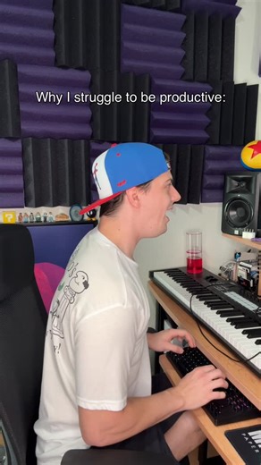 Andy Arthur Smith on Instagram: "This is just way more fun than actually responding to your email. . . . . #productivity #singing #funny #music #ópera"