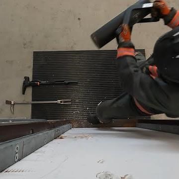 Holmatro T1 vs Halligan Tool vs Battering Ram