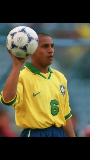 Roberto Carlos: The Legend of Real Madrid and Brazil