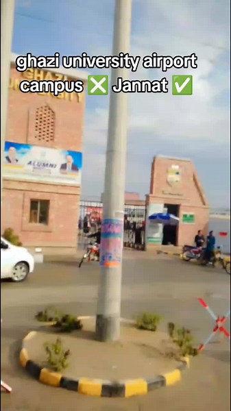 ghazi university airport campus visit kry or dunya ma he jaanat dhk ly or hum to itny Khush naseeb hain ka jaanat ma he shift ho gy bus itni achi humri kismt sub ko mily #comedyreels #Amazing #trendingvideo #trendingsound #dil #gazi #subajao