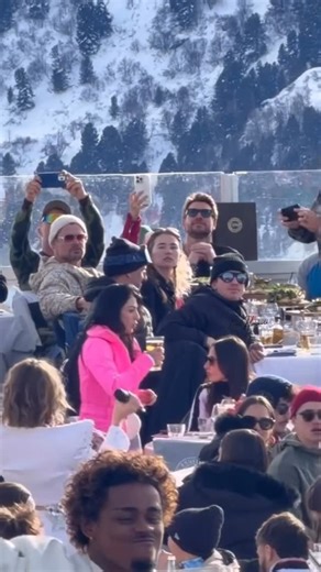 Fan of Liam Hemsworth | #new @liamhemsworth with @gabriella_brooks @chrishemsworth @hemsworthluke @elsapataky family and friends celebrating Liam’s birthday 🎂 in... | Instagram