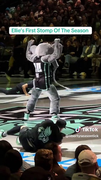 Ellie the Elephant Returns: First Stomp of the Season