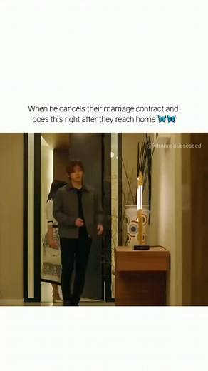 The Third Finger Offered to a King: Comedy Romance Drama