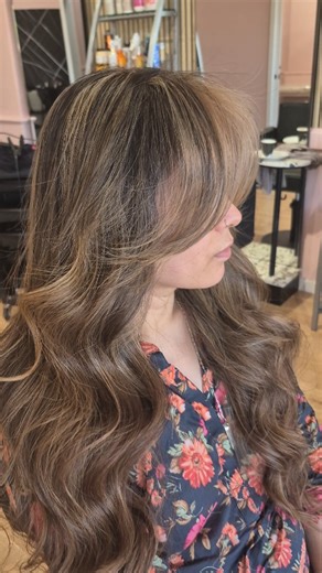 S&J Glamz on Instagram: ""Seemless roots, efforless glow" #roottonerblend #hairtoner #colourspecialist #viral #fyp #trendingreels #christmashair #newyearhair"