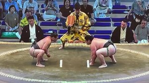 79K views · 1.9K reactions | Day1 Ms16 Enhō (L) Ms15 Fukuzaki (R) Last basho Enhō got first MK since coming back from injury. Fukuzaki debuted at makushita 60 in March and has done well last two basho. #Nagoyabasho2025 | Sumo Soul | Facebook