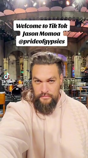 #jasonmomoa #snl @Jason Momoa #prideofgypsies #funny #dance #tubegirl #jason #aquaman #fyp #nbcsnl CREDIT @Saturday Night Live - SNL #foru #foryoupage #foryourpage #fypシ゚viral