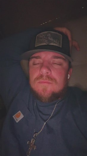 Poppy is getting some rest tonight. Last night he was really agitated and couldn’t rest at all. Continued prayers for peace and comfort!