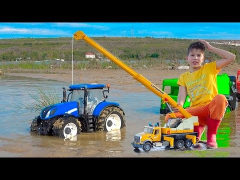 Darius, Tractors and the Big Dinosaur Surprise | Kidscoco Club