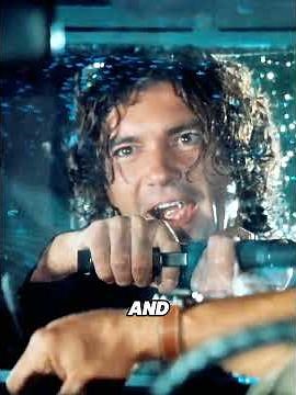 He disguised as a taxi driver to ambush the killer, but the situation went wrong#film #movie #usa