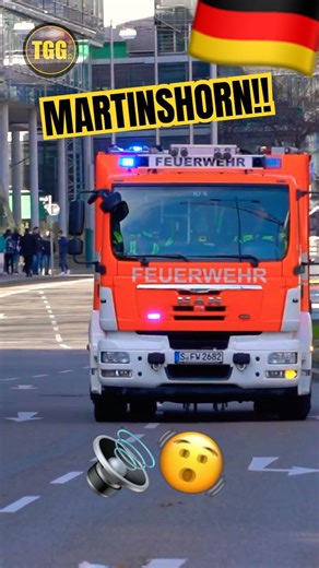 Fire Engine Responding In Stuttgart, Germany!