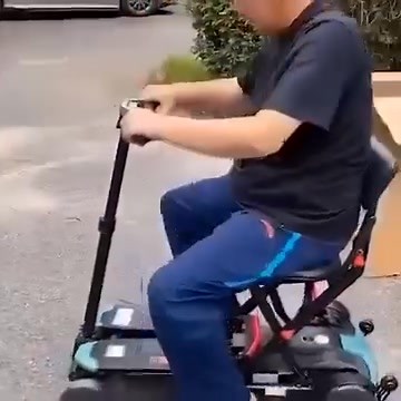 1.4K views | ⚡ 13.7 miles on a single charge  2-year warranty on product, 瀞 12-month warranty on battery. ⚡ Ultra-portable We want to help more people with limited mobility  Get yours! | Devon Princess Lauren | Facebook