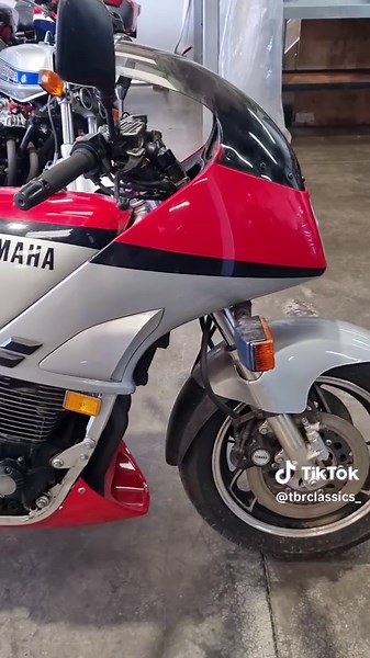 Yamaha FJ1100: The Iconic 1980s Sport-Tourer