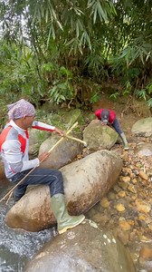 Move a 500 kg boulder to dig for gold..!!! #movie #move #stone #boulder #lifting #foryoupageシ #digging #gold #river #powertools #simple #weekend #Nature #adventure #challenge #fb | Nopelindo Karnopa Railis