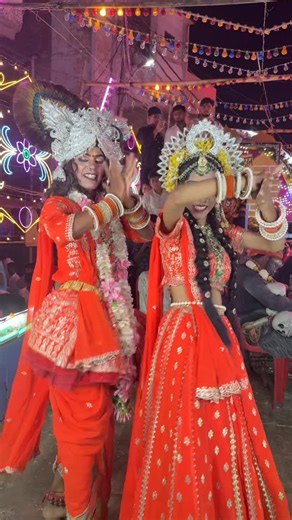 Anuj gupta on Instagram: "O balam kesariya ❤️✨🥀🦚"