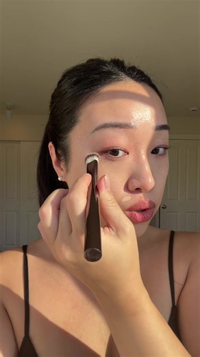 Some of my FAVORITE products that aren’t new! These are tried and true! @Maybelline NY Fit Me Matte Poreless Foundation @Hourglass Cosmetics Vanish Concealer @Makeup By Mario Skin Enhancer @Huda Beauty Easy Bake Loose Powder @Haus Labs Color Fuse Talc-Free Blush Powder @MERIT Beauty Signature Lip Satin