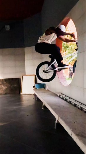 Courage Adams' BMX Tricks Unleashed