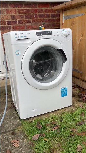 Candy Smart CS1482DE washing machine || Doing jumping the candy way!