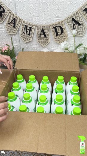 Only New Year promo! Seaways multi-purpose cleaner straight 50% off now! Heavy stain also whack. Living room stain, glass door water marks. Spray wipe only. Clean already. Stock finishing! Faster grab now! #seawaysproducts #fyp #cleaningtiktok #seawaysingapore #seawaysmultipurposecleaner