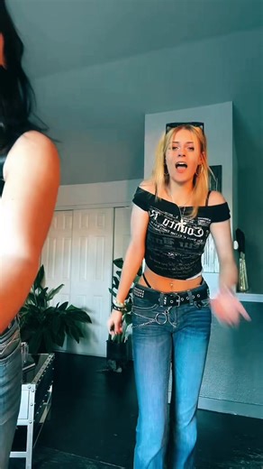 Can you guess our halloween costume#thirteenmovie #tracyandevie