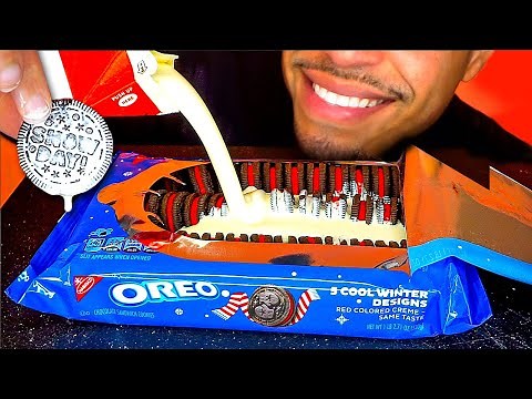 ASMR EATING OREO JOY! HOLIDAY COOKIES OUT OF THE BOX MILK POUR MOUTH SOUNDS NO TALKING LIFE HACK