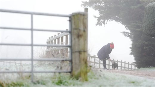 Weather warnings for SNOW and rare Amber alert as Arctic blast grips UK