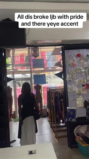 Negotiating Prices at a Nigerian Fashion Store