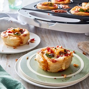 Roasted Capsicum and Eggplant Pizza Scrolls | myfoodbook with Perfect Italiano