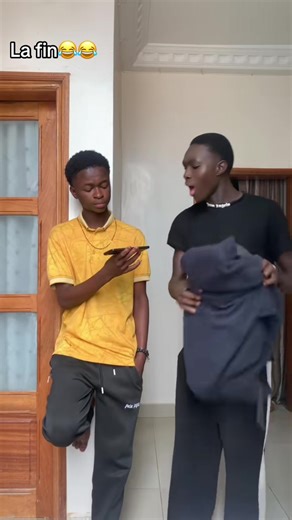 connaissance 707488303 #tiktoksenegal🇸🇳 #visbilité #videoviral #videoviral @Guida 🤘 @Skinny Eva fall❤️💍🍫 @coumbaseriebabel @AMARA DIOP 🩸💚 @MODOU__AIDARA♨️🤍✪