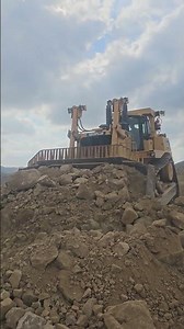 D10T Dozer power! #caterpillar #d10 #dozer